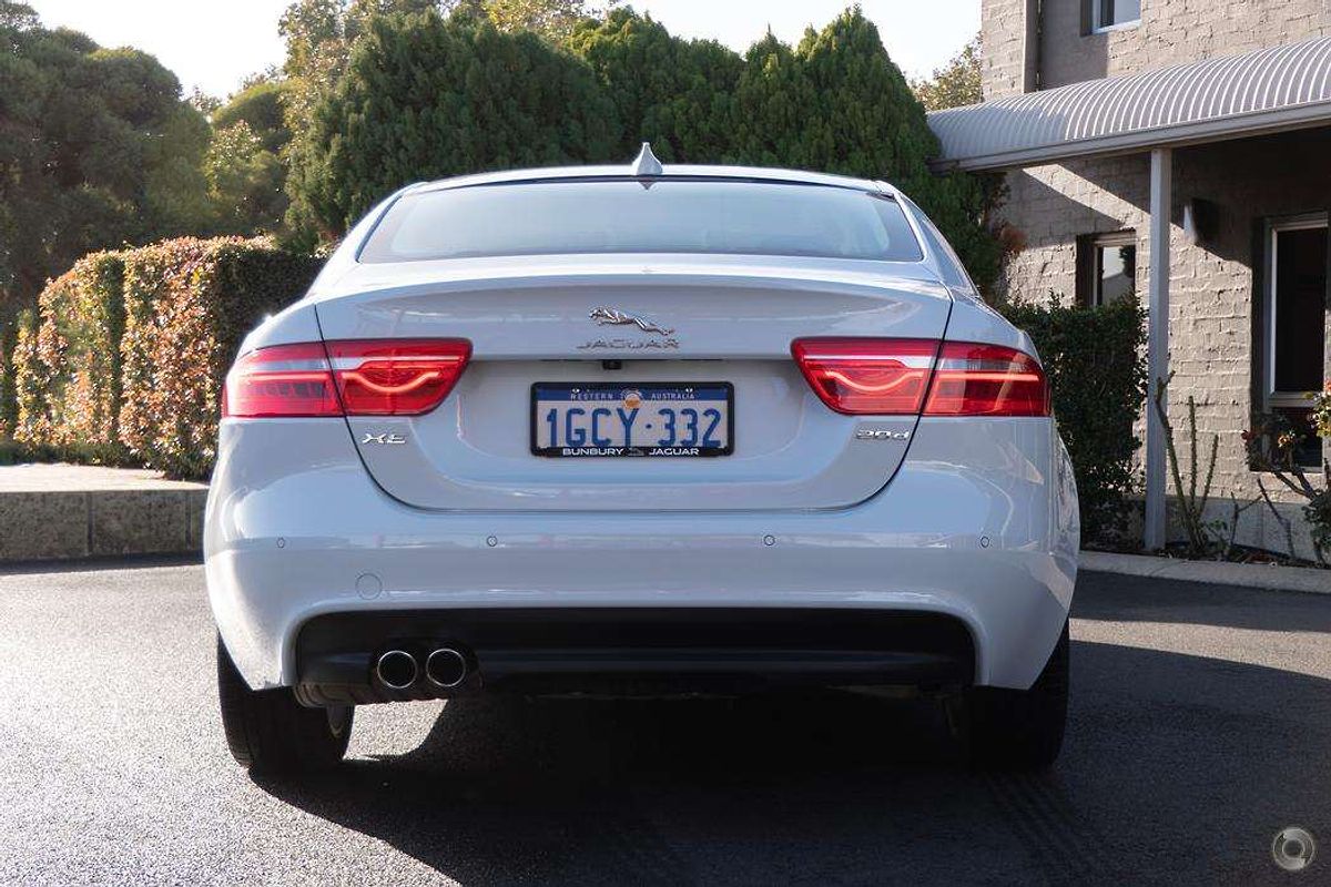 2016 Jaguar XE 20d R-Sport X760