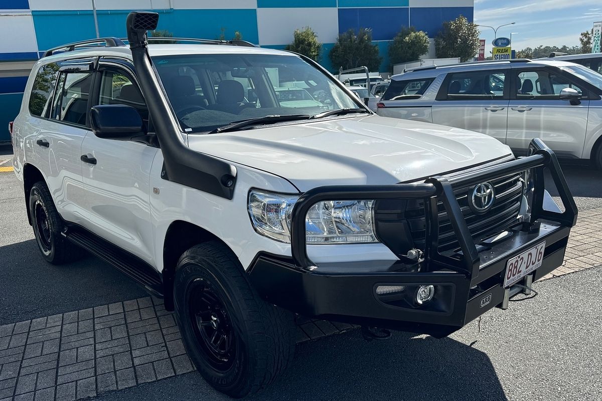 2017 Toyota Landcruiser GX VDJ200R