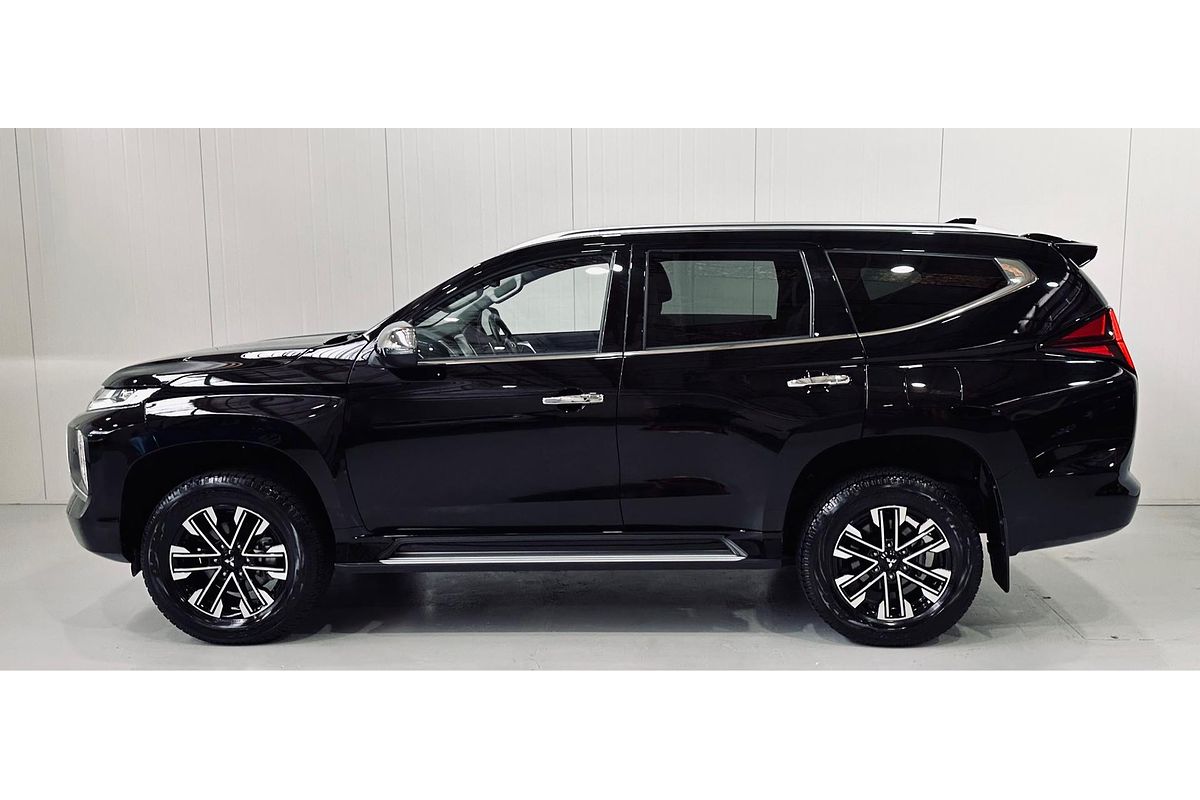 2022 Mitsubishi Pajero Sport Exceed QF