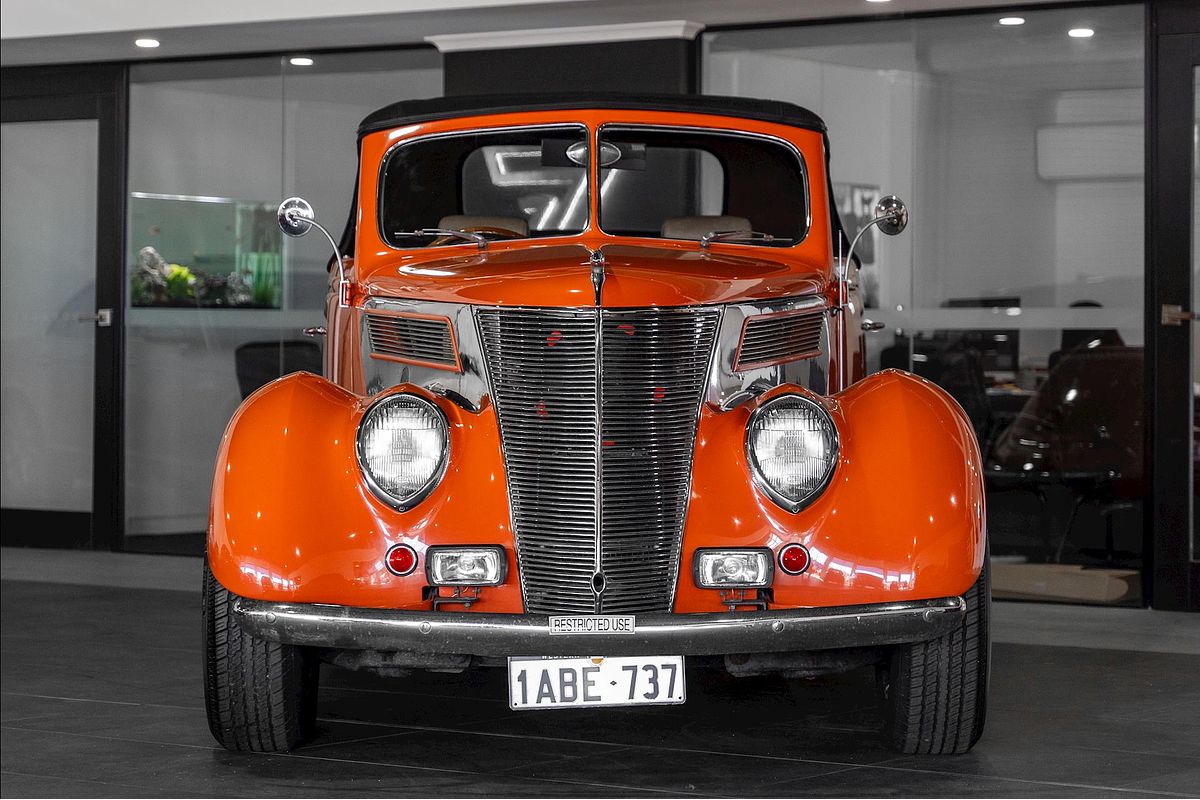 2037 Ford Deluxe Model 78