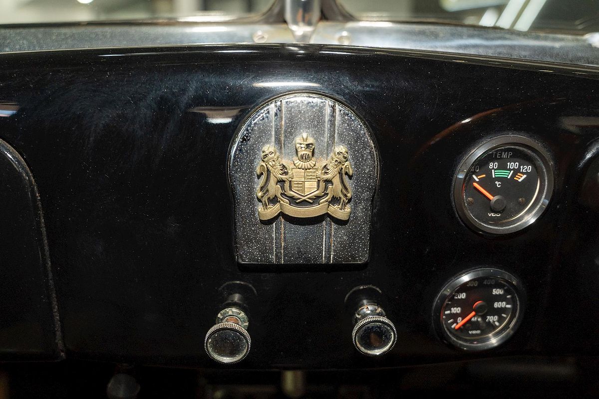 2037 Ford Deluxe Model 78