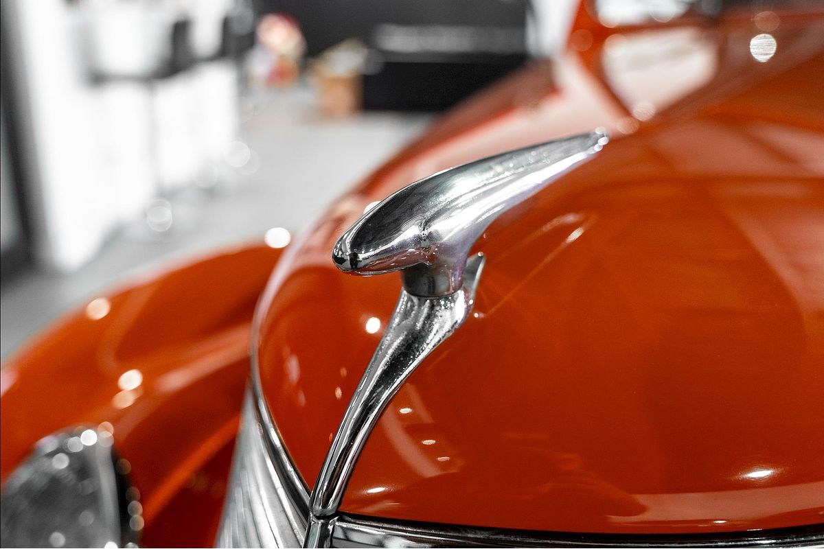 2037 Ford Deluxe Model 78
