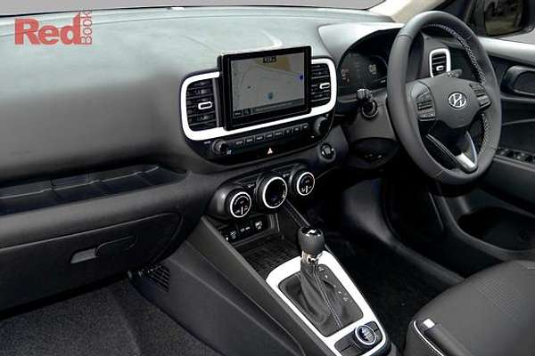 2024 Hyundai Venue Elite QX.V5