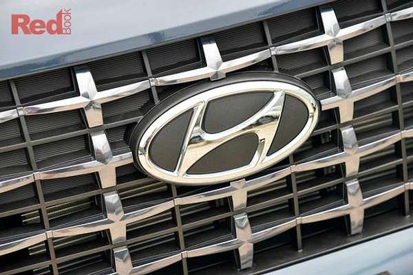 2024 Hyundai Venue Elite QX.V5