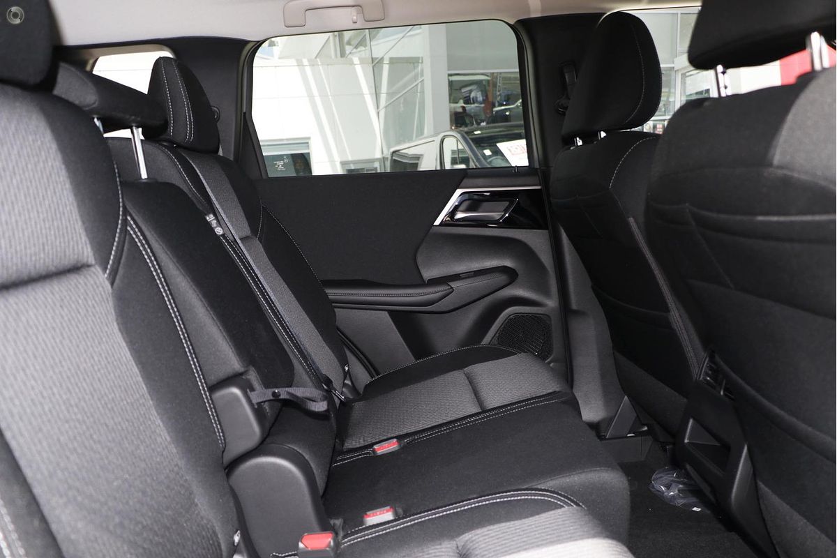 2023 Mitsubishi Outlander LS ZM