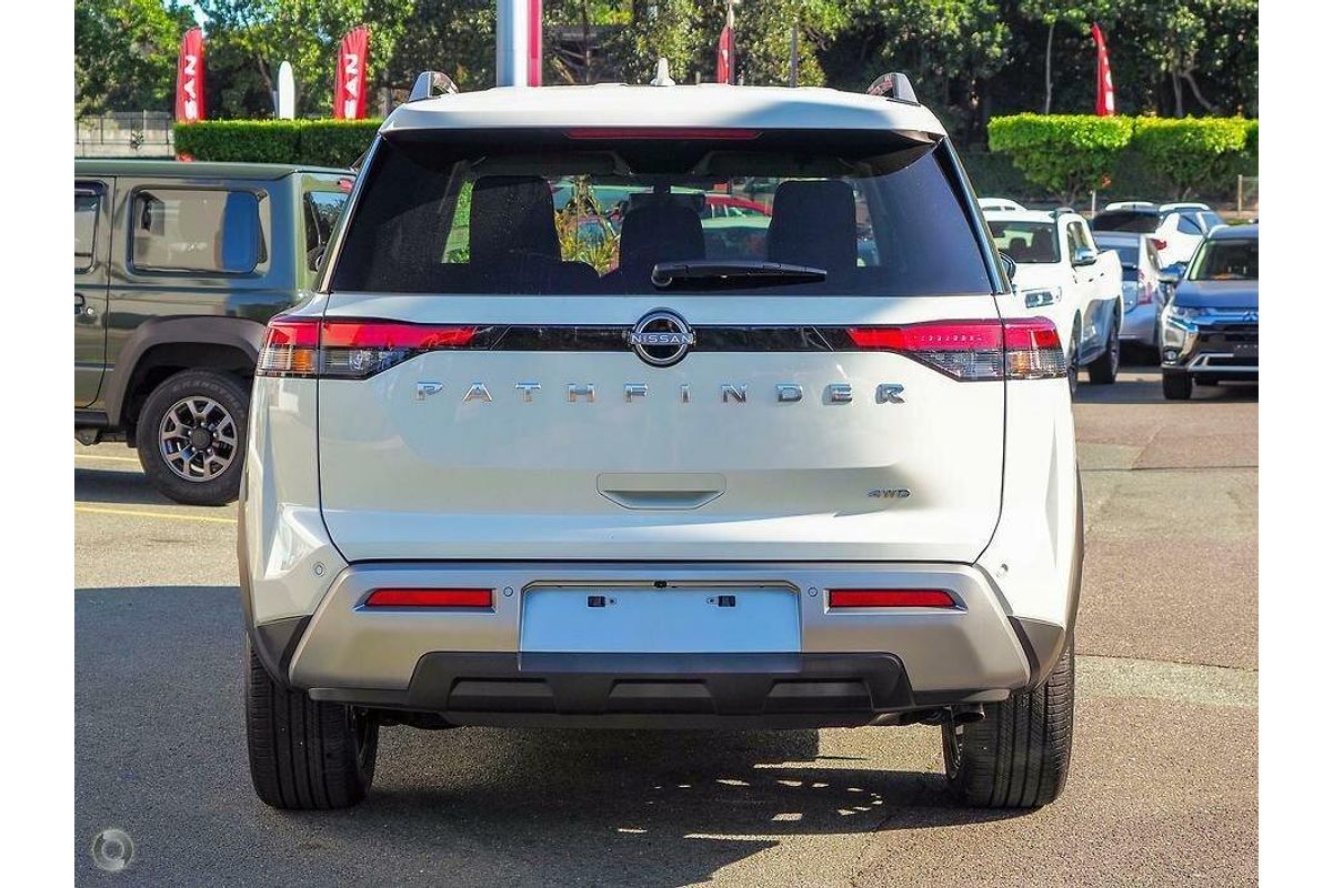2022 Nissan Pathfinder Ti-L R53
