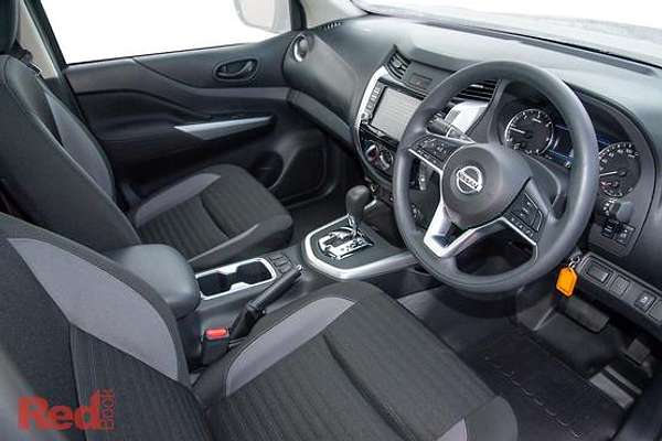 2024 Nissan Navara SL D23 4X4