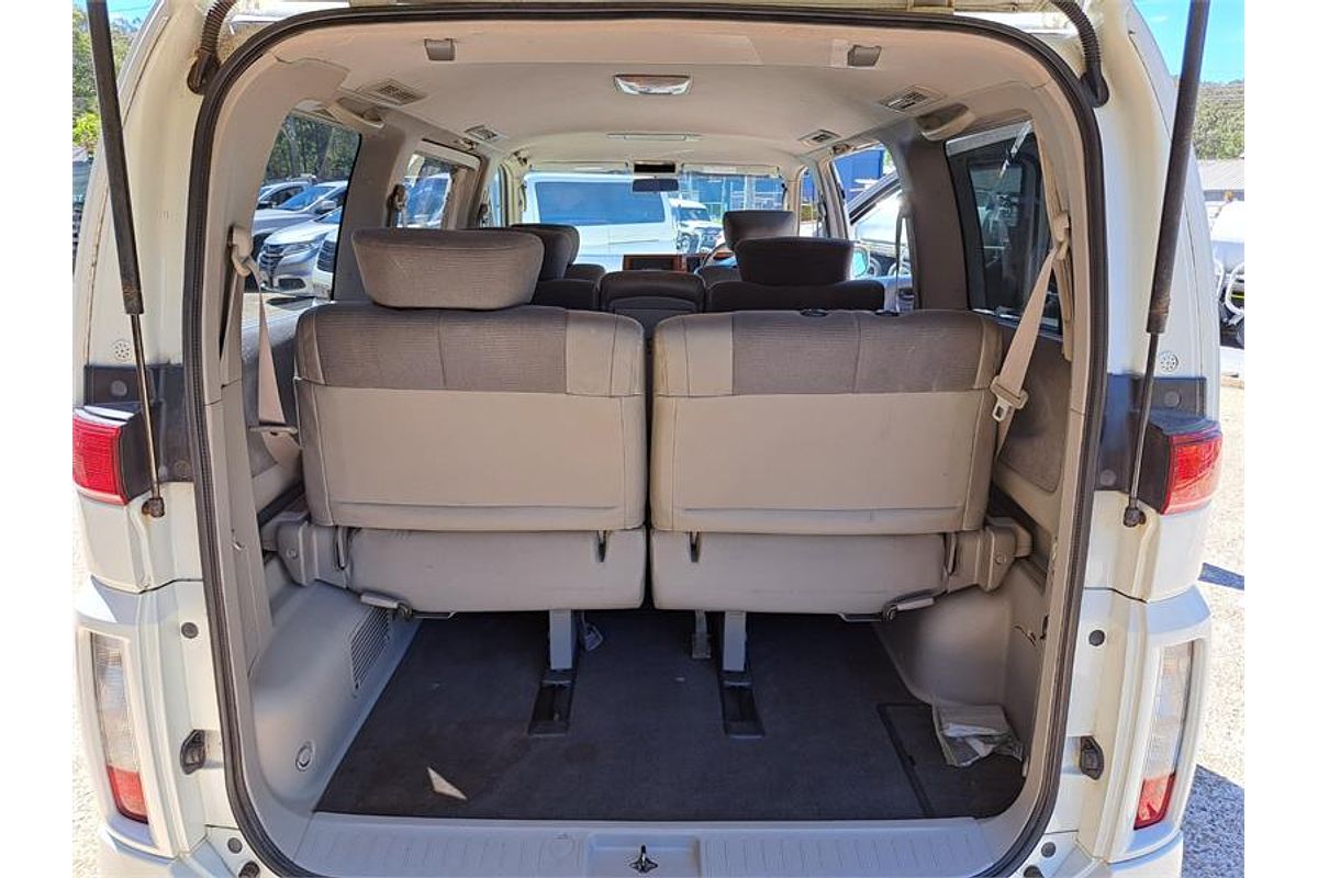 2003 Nissan ELGRAND E51