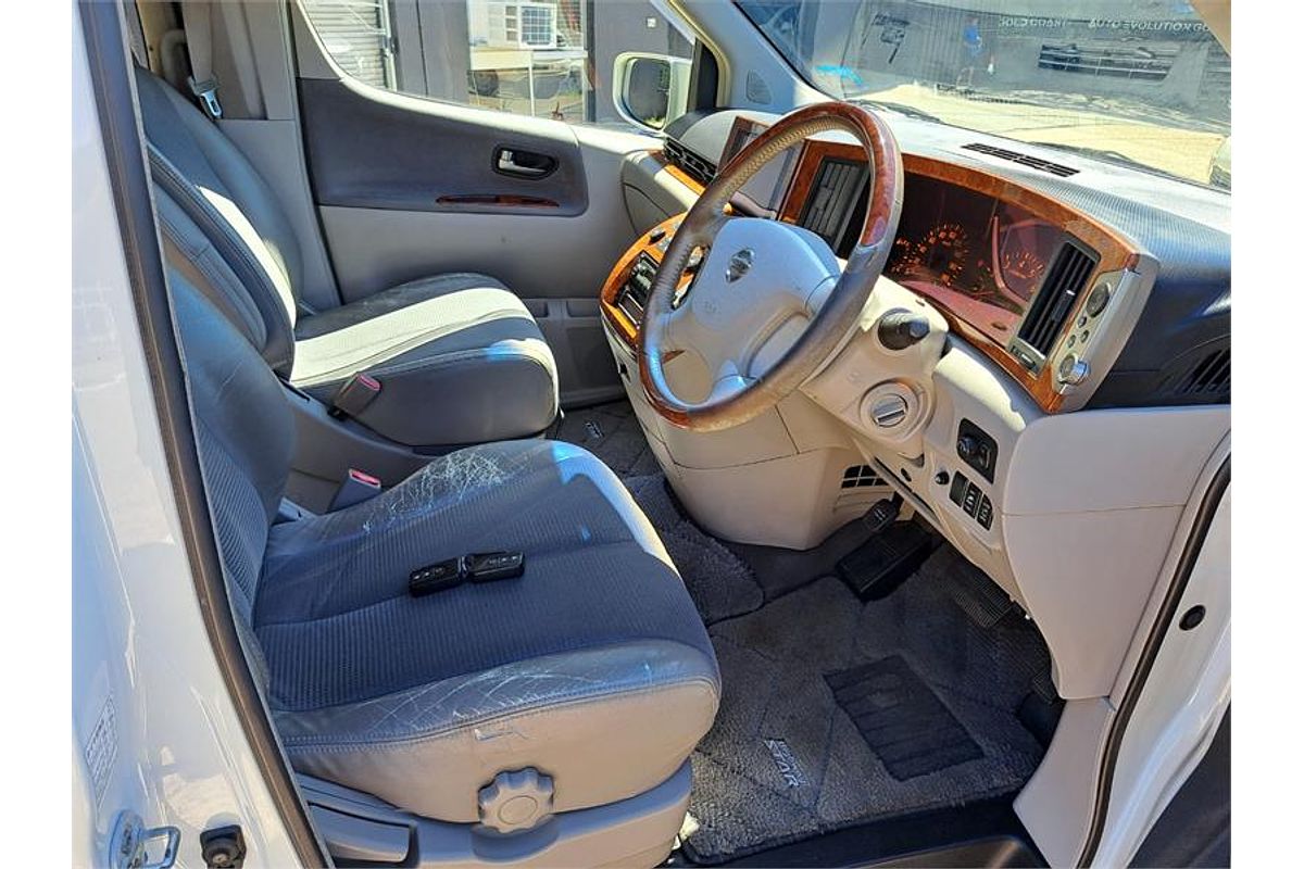 2003 Nissan ELGRAND E51