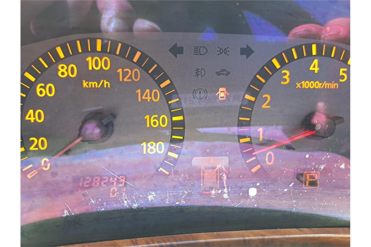 2003 Nissan ELGRAND E51