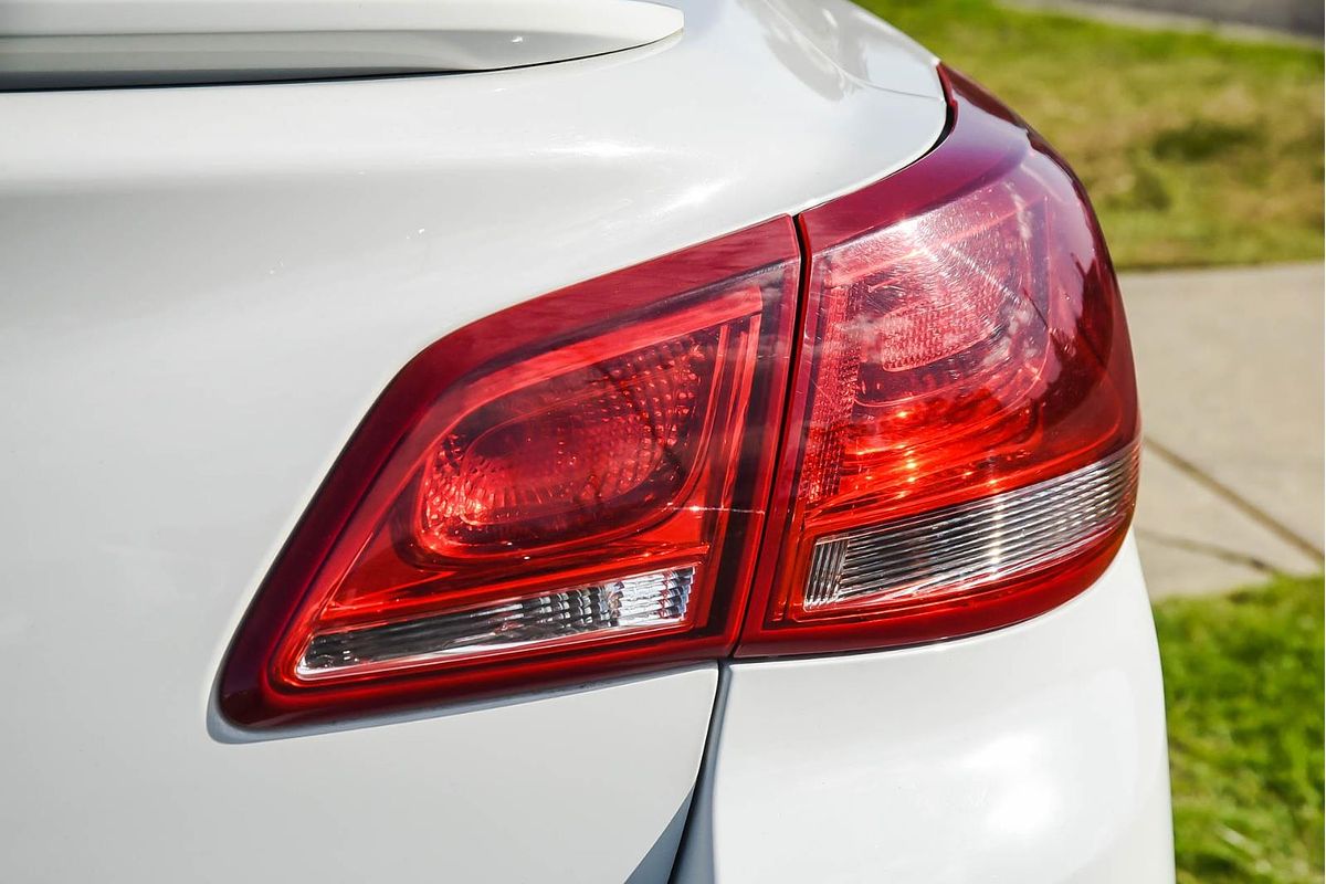 2015 Holden Commodore SV6 Storm VF