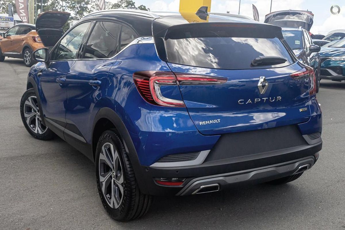 2022 Renault Captur R.S. Line XJB