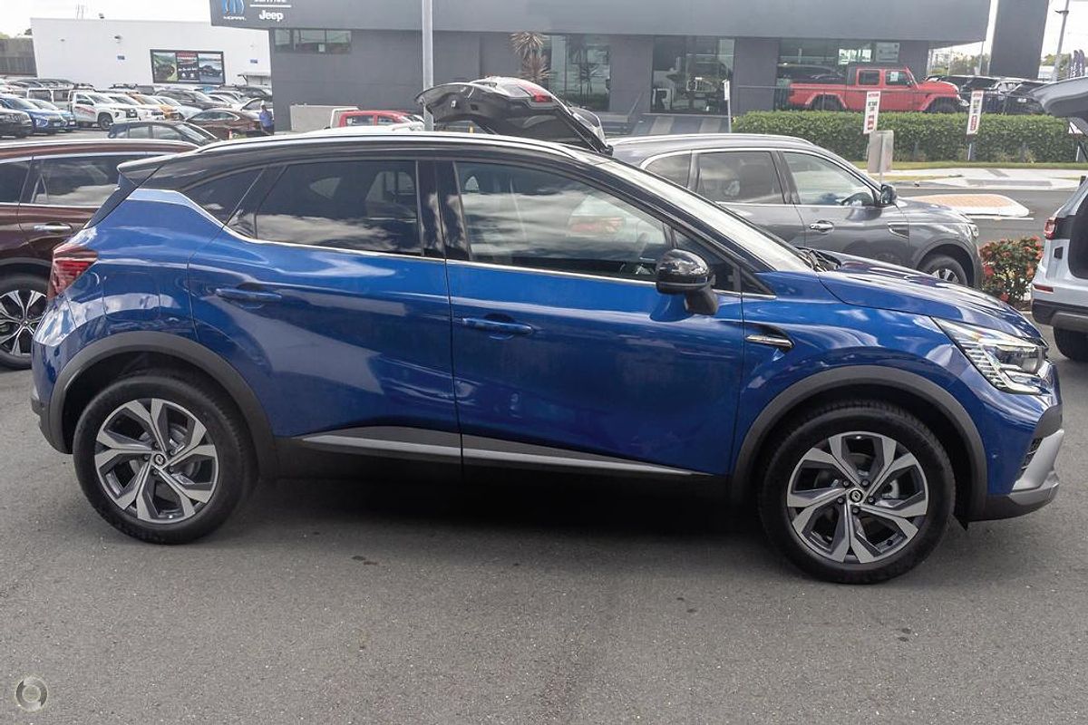 2022 Renault Captur R.S. Line XJB