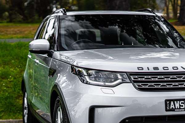 2018 Land Rover Discovery TD4 S Series 5