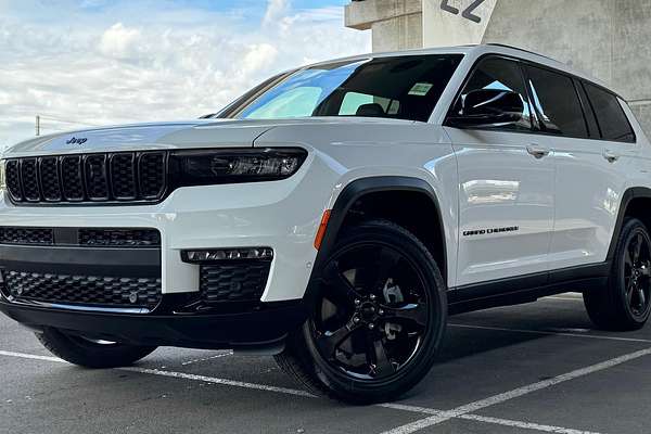 2023 Jeep Grand Cherokee Night Eagle WL