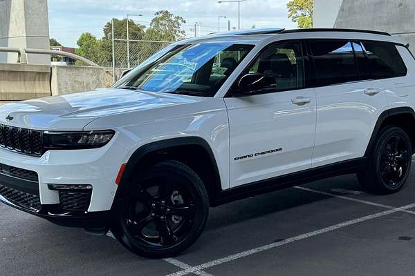 2023 Jeep Grand Cherokee Night Eagle WL