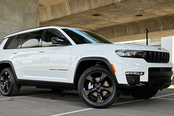 2023 Jeep Grand Cherokee Night Eagle WL