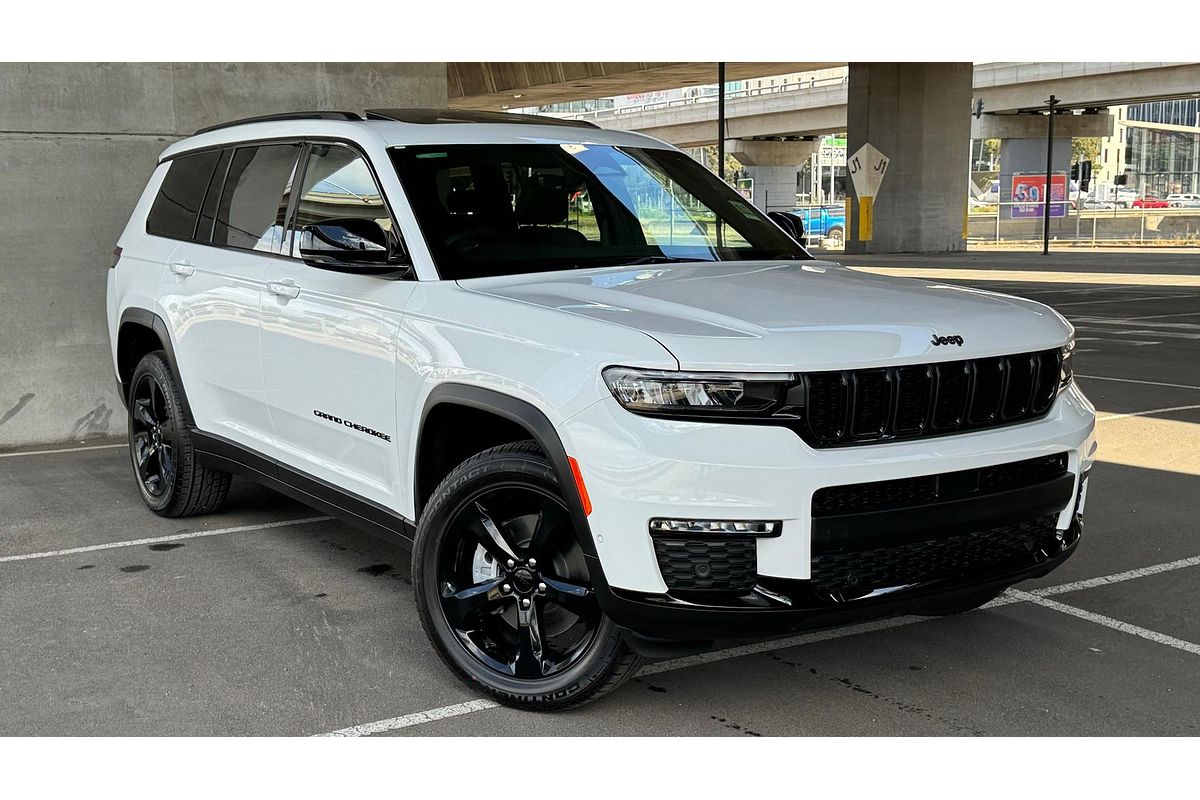 2023 Jeep Grand Cherokee Night Eagle WL