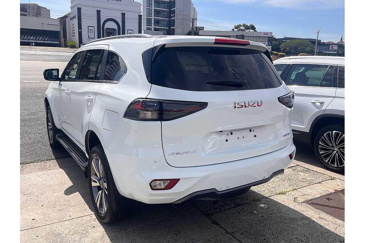 2023 Isuzu MU-X LS-T
