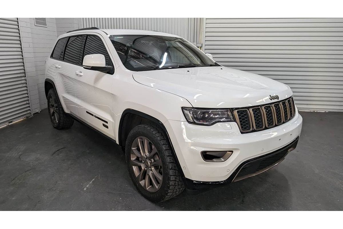 2016 Jeep Grand Cherokee 75th Anniversary WK