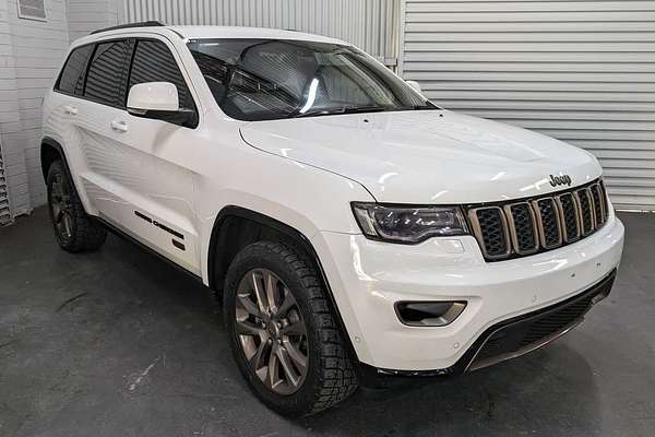 2016 Jeep Grand Cherokee 75th Anniversary WK