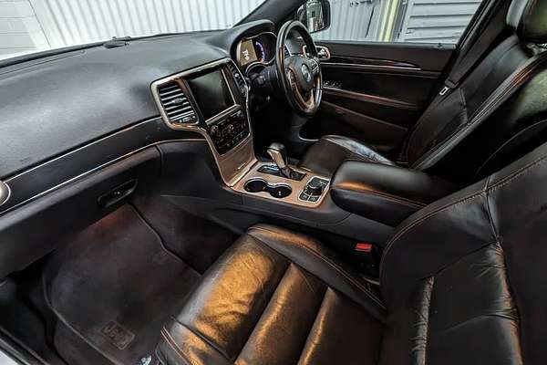 2016 Jeep Grand Cherokee 75th Anniversary WK