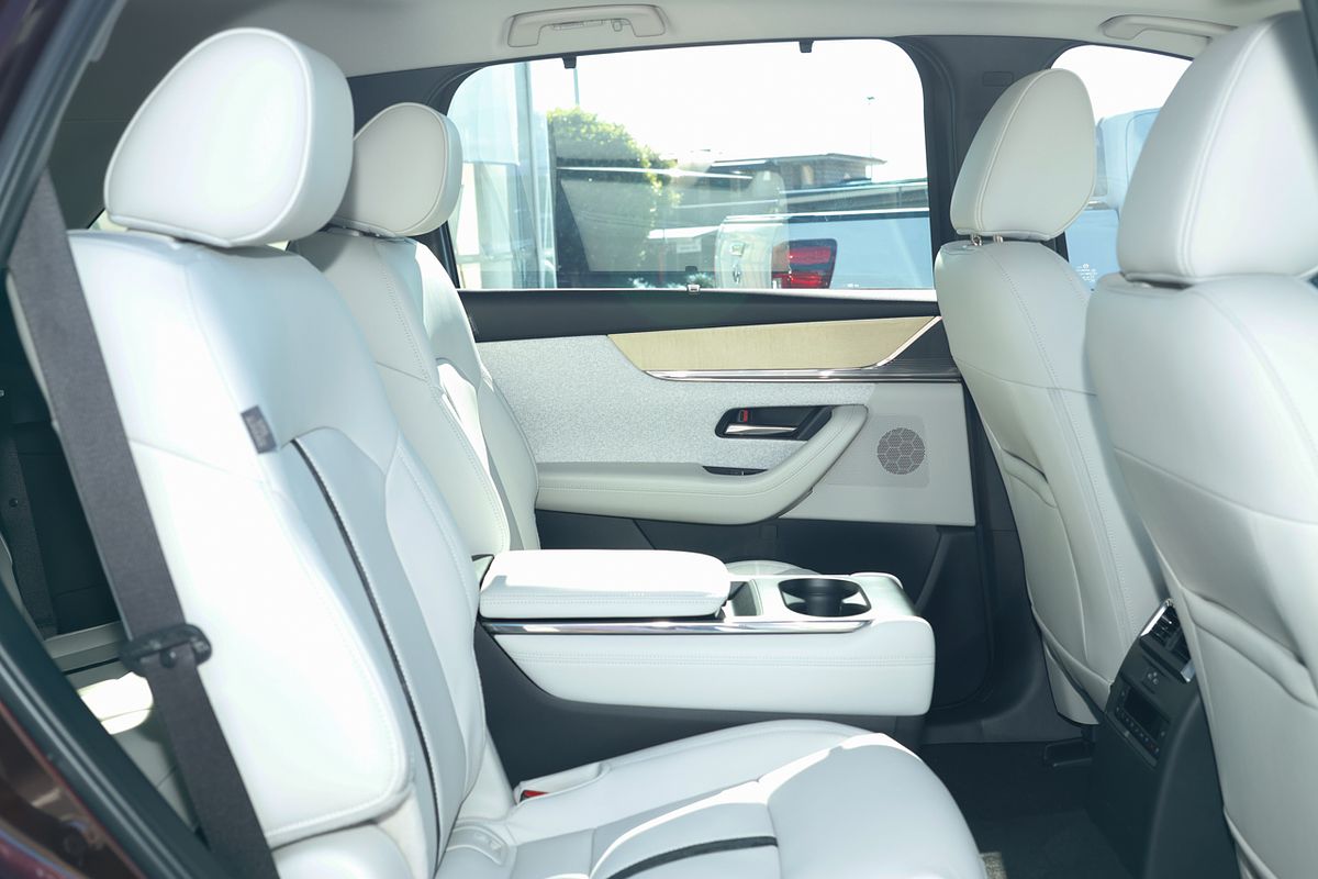 2023 Mazda CX-90 D50e Azami KK
