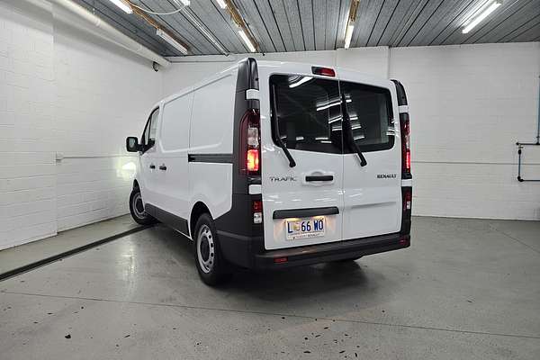 2024 Renault Trafic Pro X82