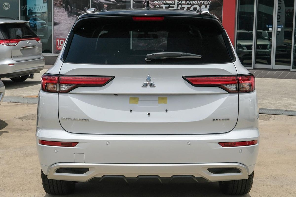 2023 Mitsubishi Outlander Exceed Tourer ZM