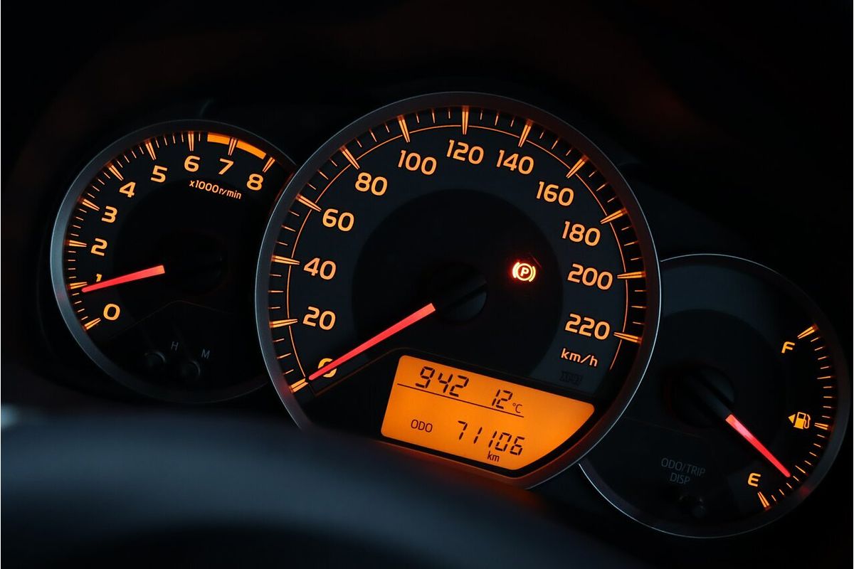 SOLD 2015 Toyota Yaris Ascent in Grey Used Hatch Victoria Park WA