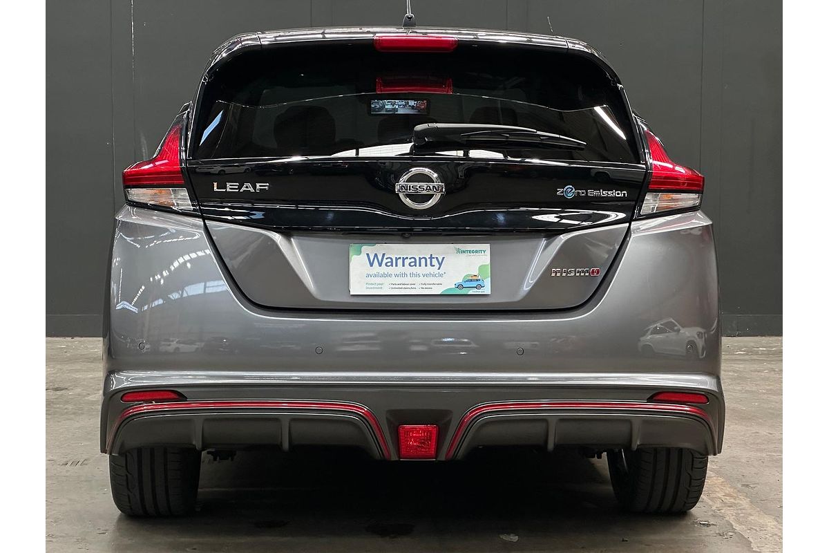 2019 Nissan LEAF  ZE1