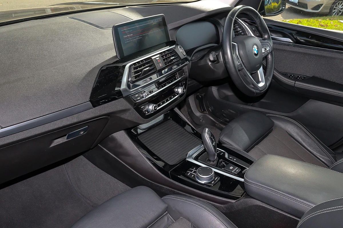 2021 BMW X3 sDrive20i G01
