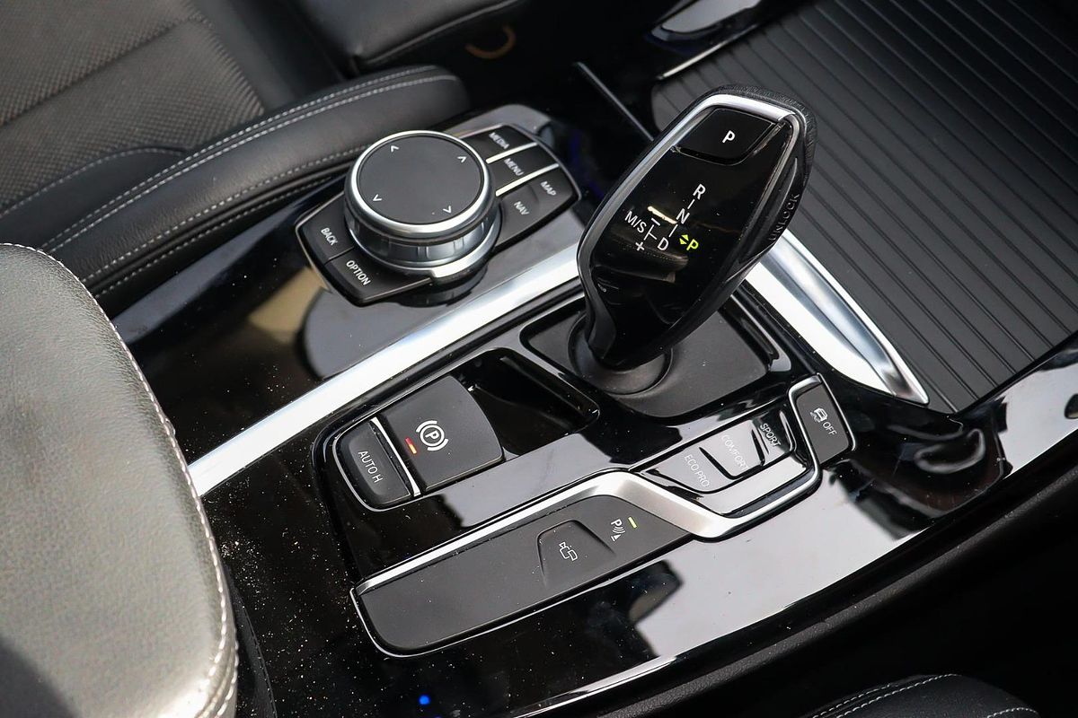 2021 BMW X3 sDrive20i G01