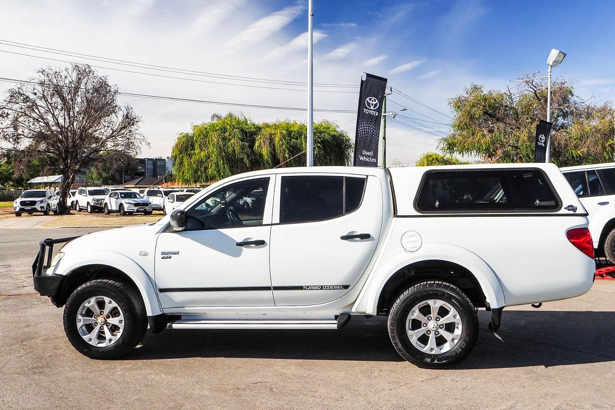 2011 Mitsubishi Triton GLX MN 4X4