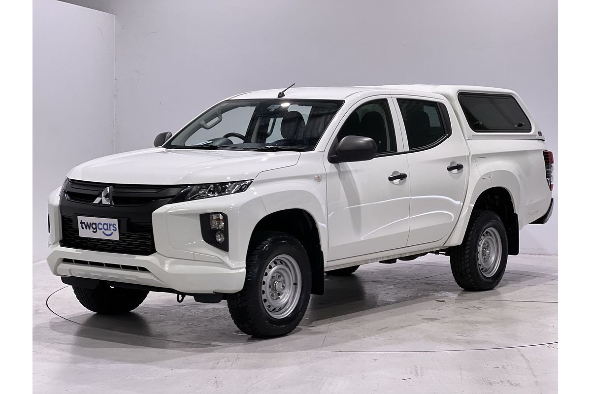 2022 Mitsubishi Triton GLX MR 4X4