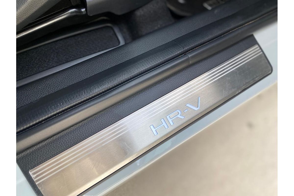 2022 Honda HR-V e:HEV L