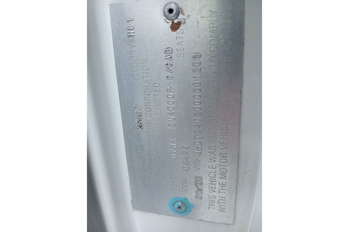 2000 Hino Dutro 3 Medium BK MY06 Upgrade 4x2