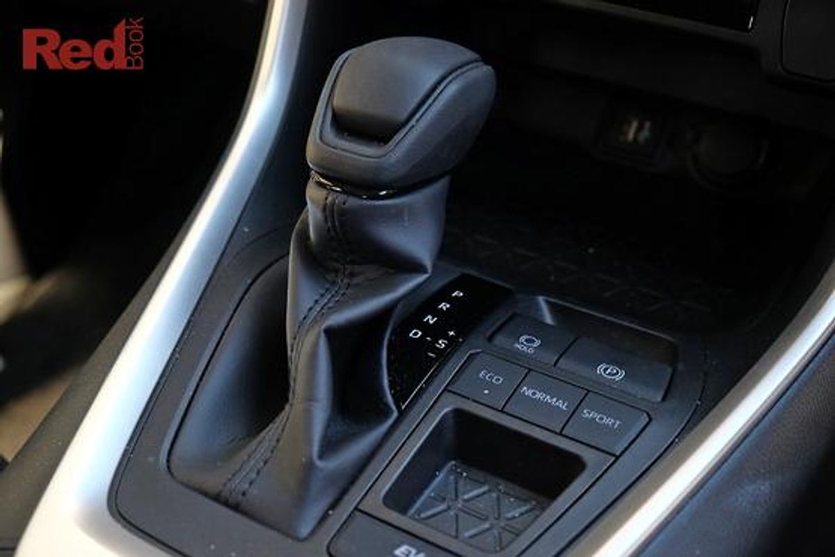 2024 Toyota RAV4 GX AXAH52R