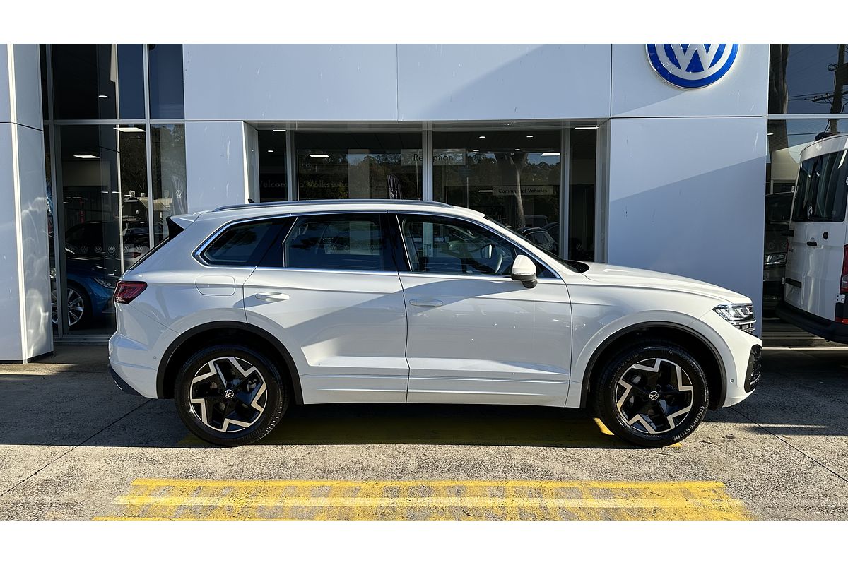 2024 Volkswagen Touareg 170TDI RC