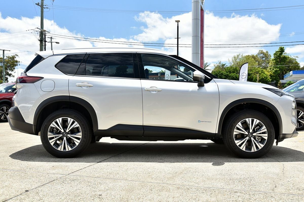 2023 Nissan X-TRAIL ST-L e-POWER T33