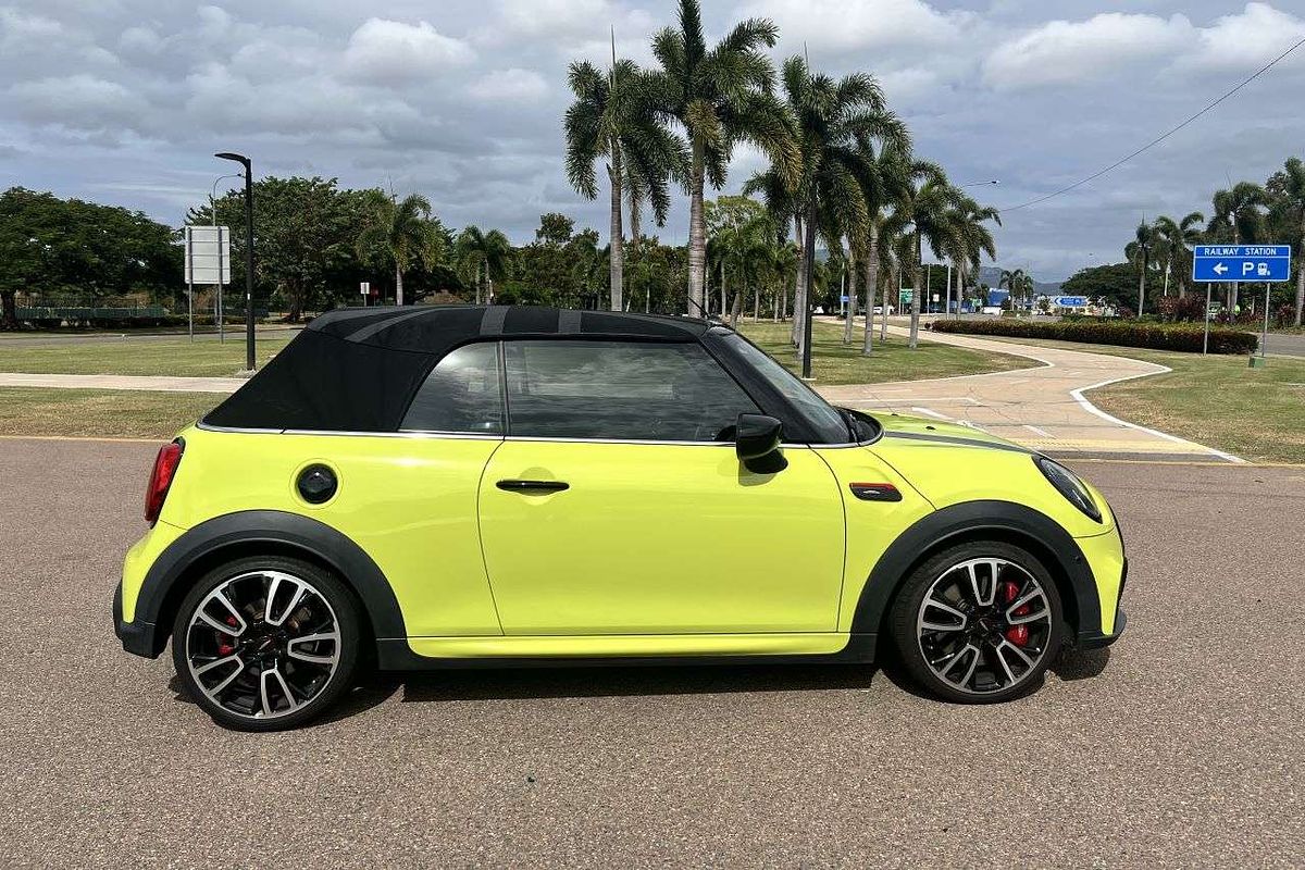 2021 MINI Convertible John Cooper Works Classic F57 LCI-2