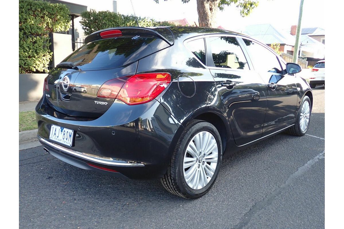 2012 Opel Astra 1.4 PJ