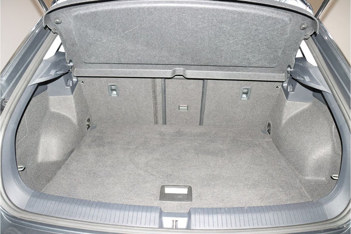 2022 Volkswagen T-Roc 110TSI Style D11