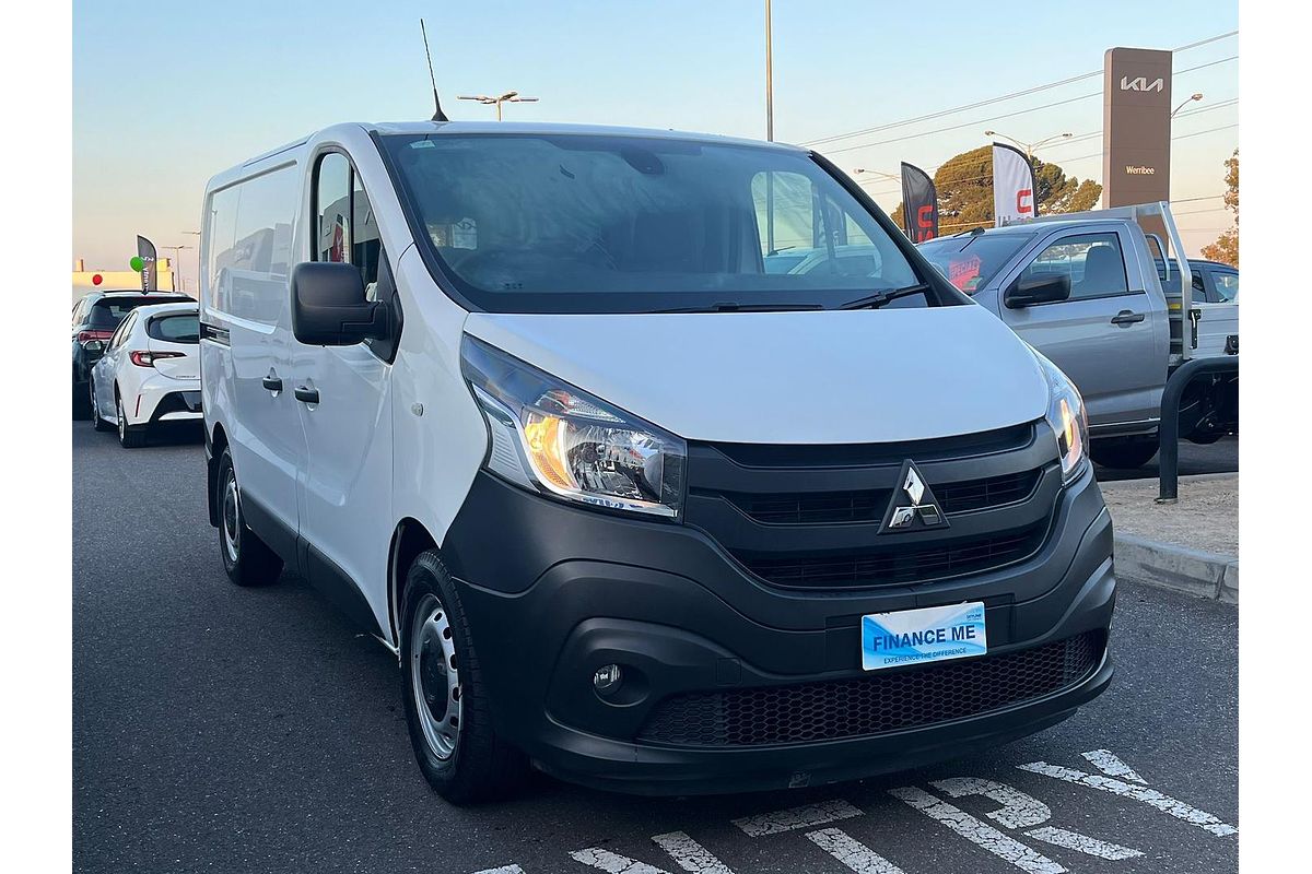 2021 Mitsubishi Express GLX SN SWB