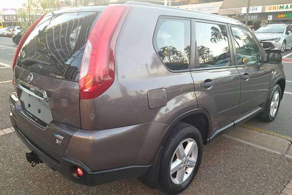 2010 Nissan X-TRAIL ST T31