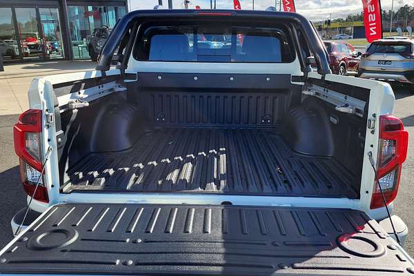 2024 Nissan Navara PRO-4X D23 4X4