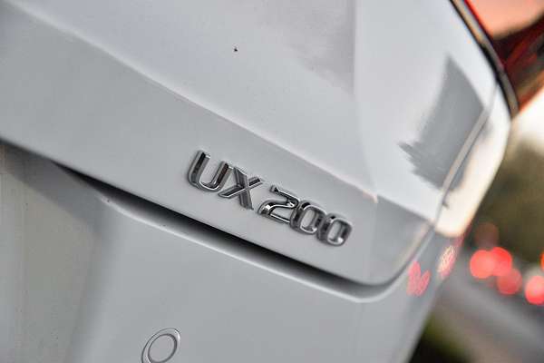 2023 Lexus UX UX200 F Sport MZAA10R