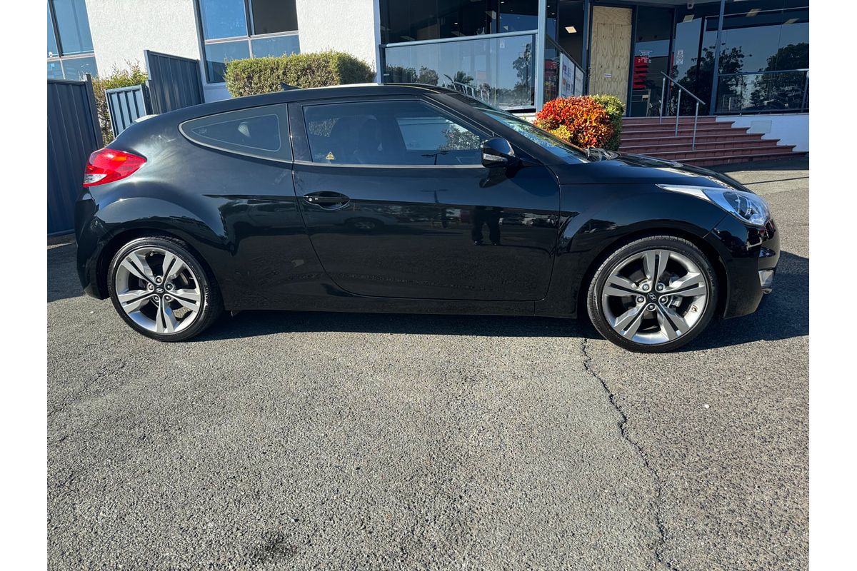 2013 Hyundai Veloster + FS2