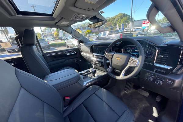 2023 Chevrolet Silverado 1500 LTZ Premium W/Tech Pack T1 4X4
