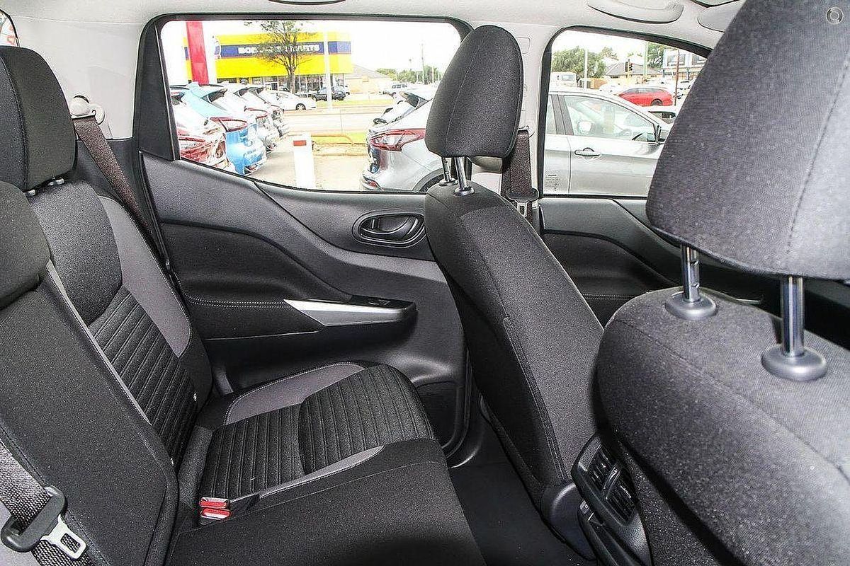2024 Nissan Navara SL D23 Rear Wheel Drive